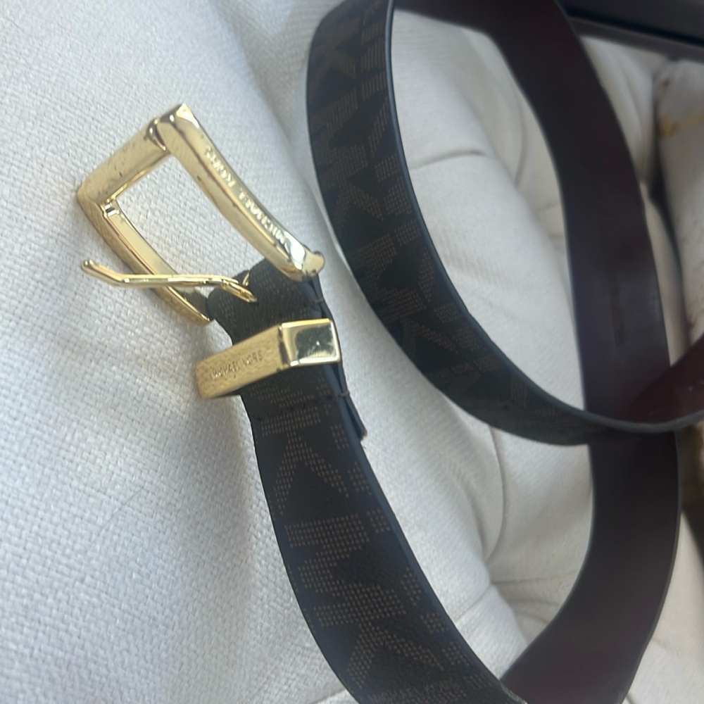 MK belt